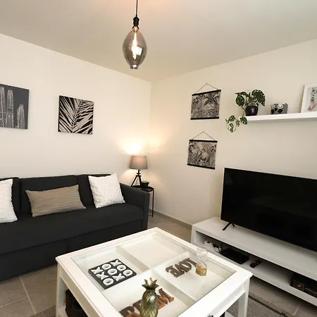 Apartment Mediterranean *