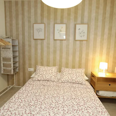 Mediterranean Apartment *